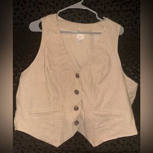 NWOT A New Day Tan button down vest